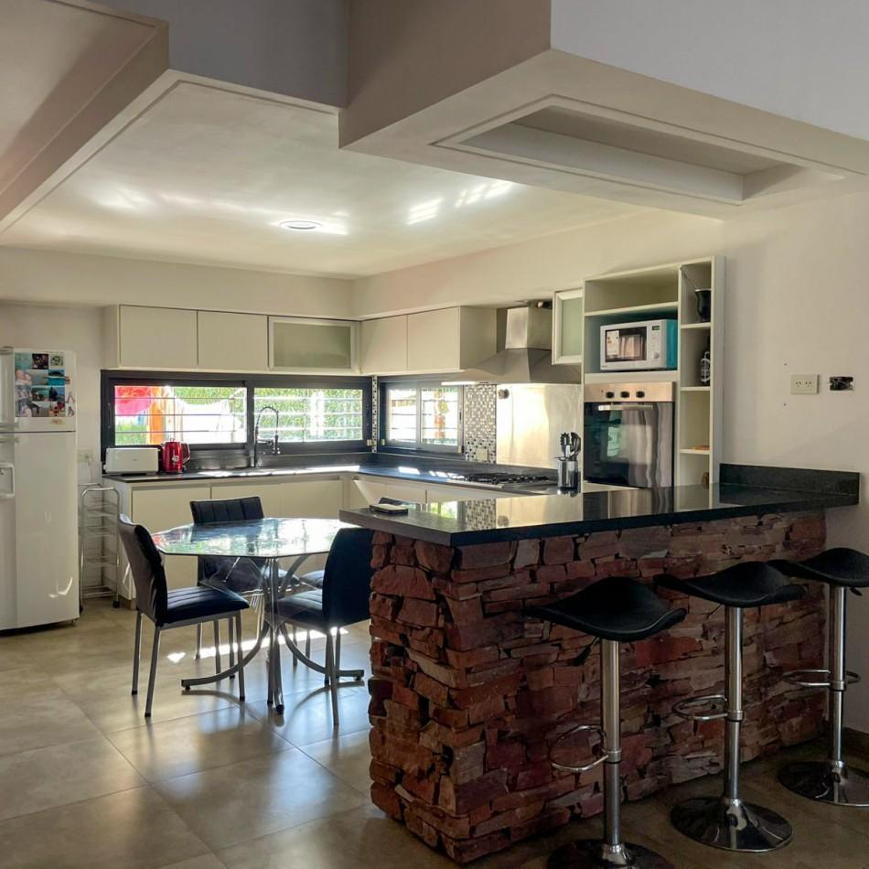 Foto de Impecable Casa 3 Ambientes con Pileta en Paso del Rey, imagen 3