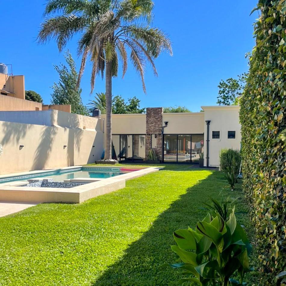Foto de Impecable Casa 3 Ambientes con Pileta en Paso del Rey, imagen 2
