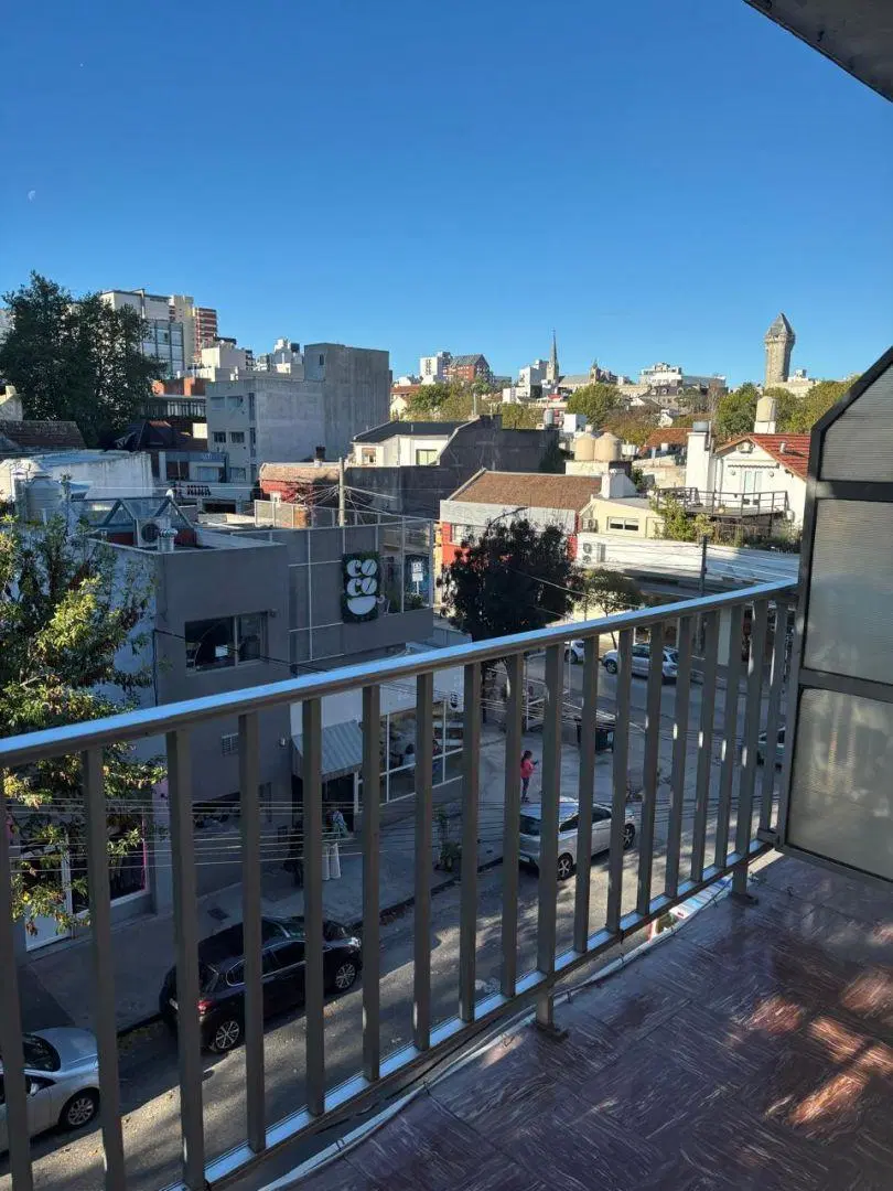 Departamento 2 ambientes. | Alberti al 1400 1