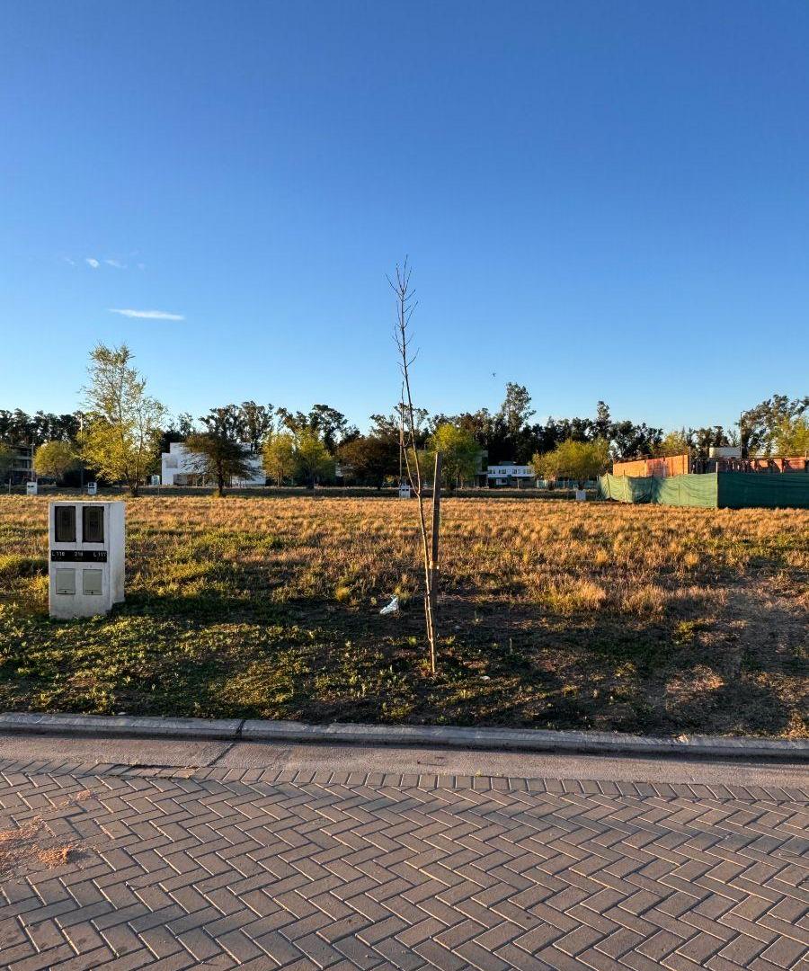 Foto de Se vende Lote Apto Duplex en Nuevo Malagueño, imagen 1