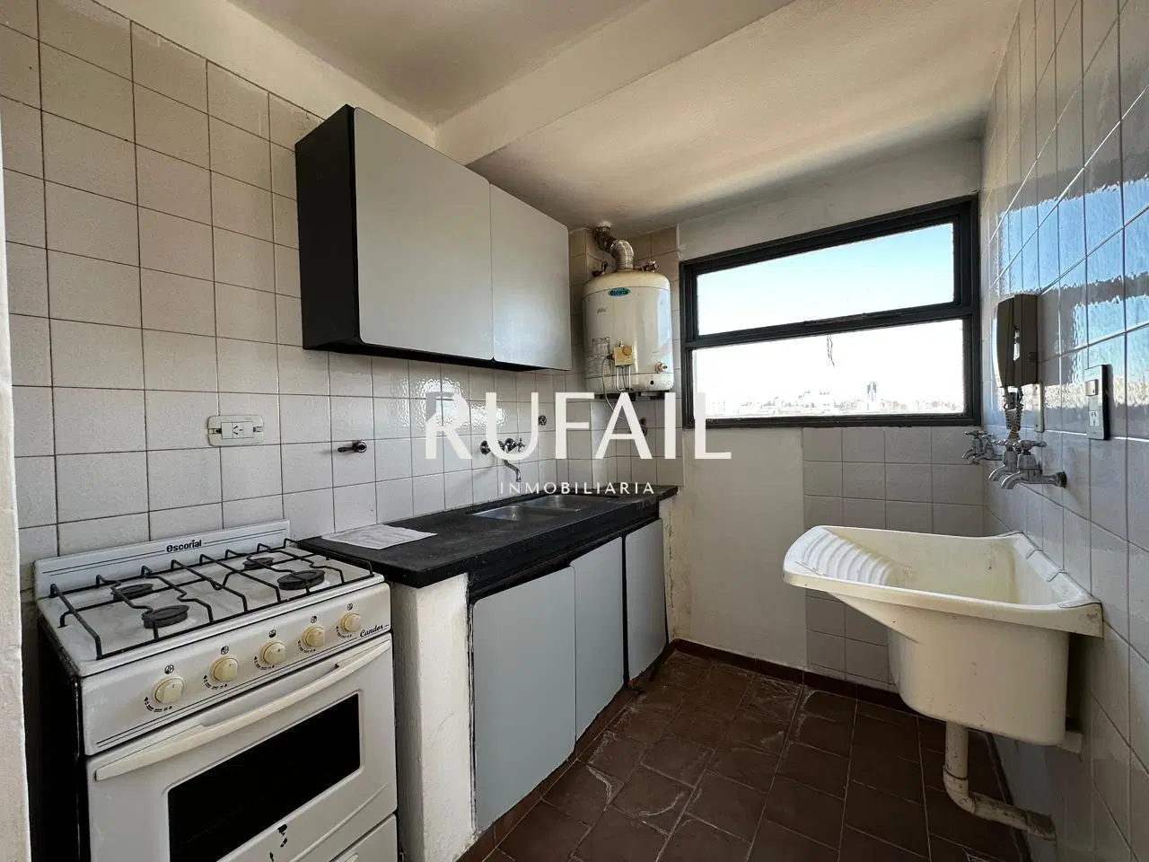DEPTO EN ALQUILER EN B° SAN VICENTE 1 DORM 1