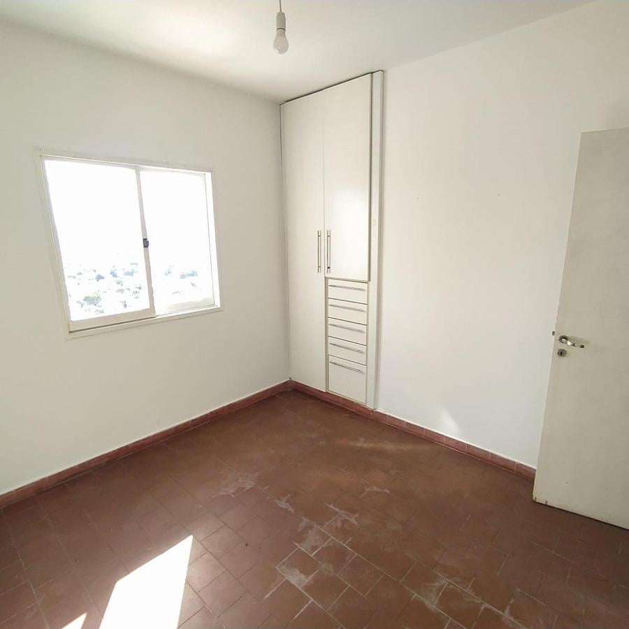 Foto de Bº ALTO ALBERDI . 27 DE ABRIL N 1900 . PISO ALTO . LUMINOSO . 2 DORM, imagen 1