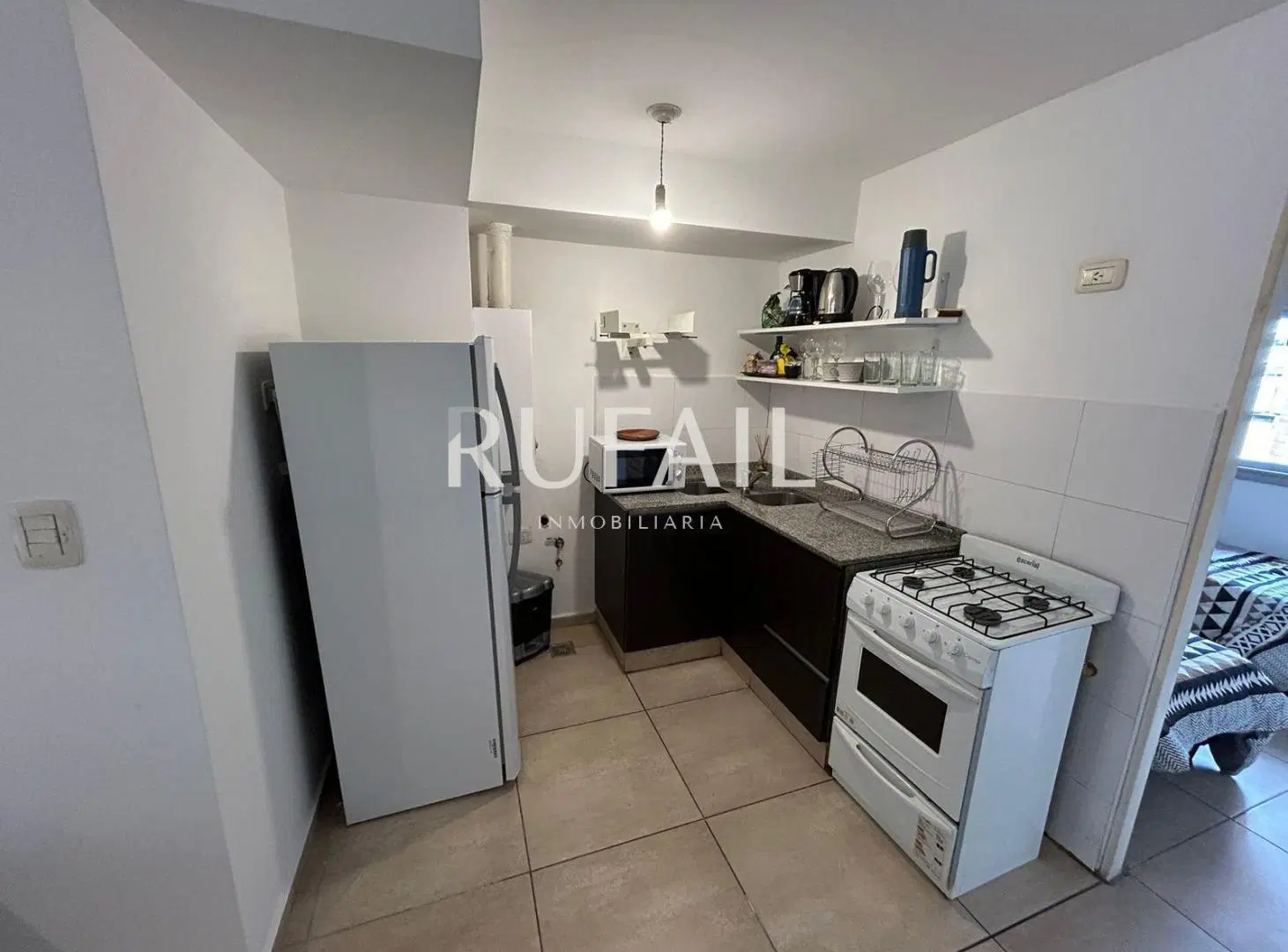 DPTO EN VENTA NUEVA CBA .A METROS BUEN PASTOR . 2 DORM FRENTE AMOBLADO 5