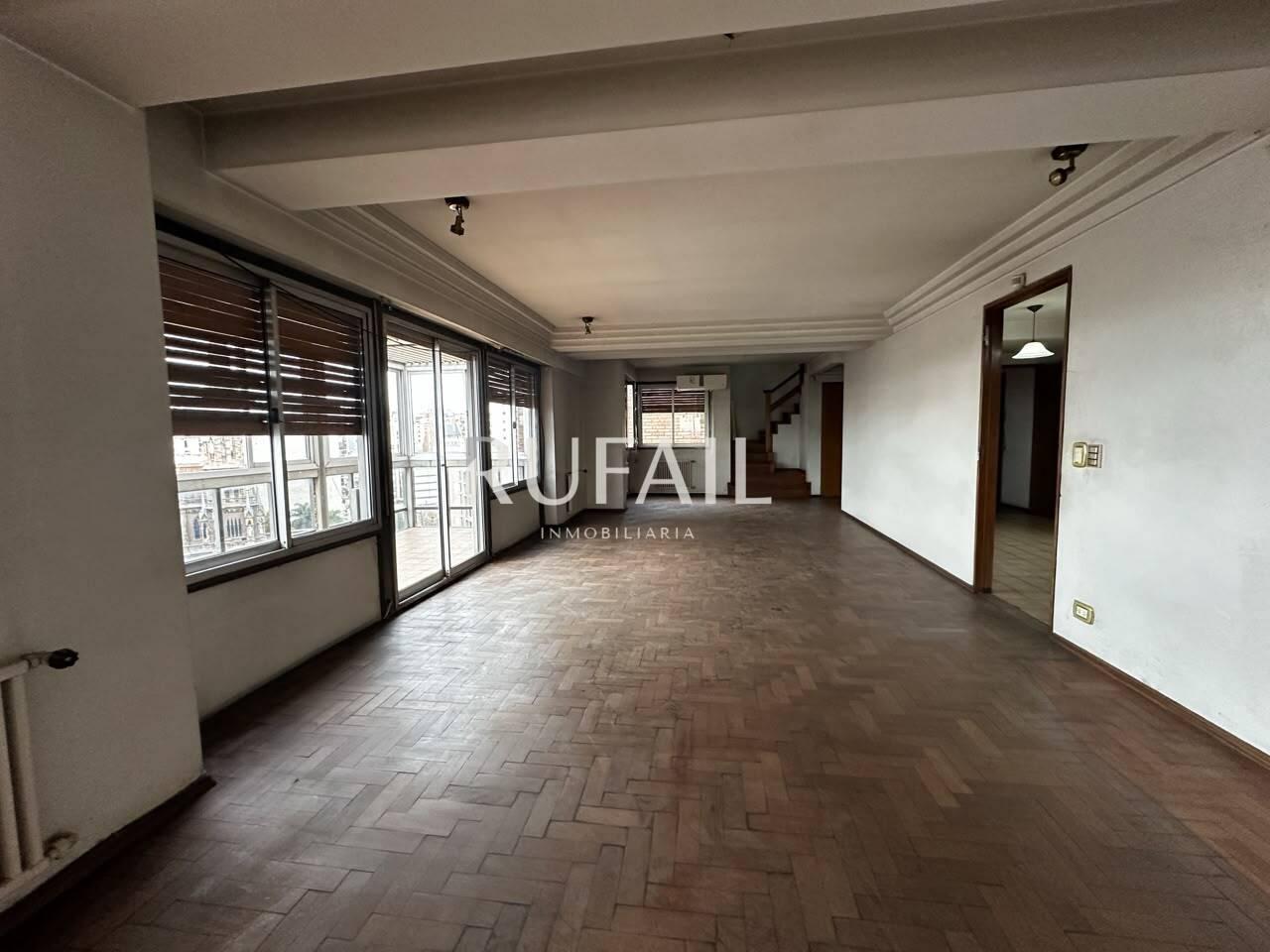Foto de GRAN DEPTO EN VENTA, PISO EN AV. H.YRIGOYEN AL 300- 2 COCHERAS, imagen 1