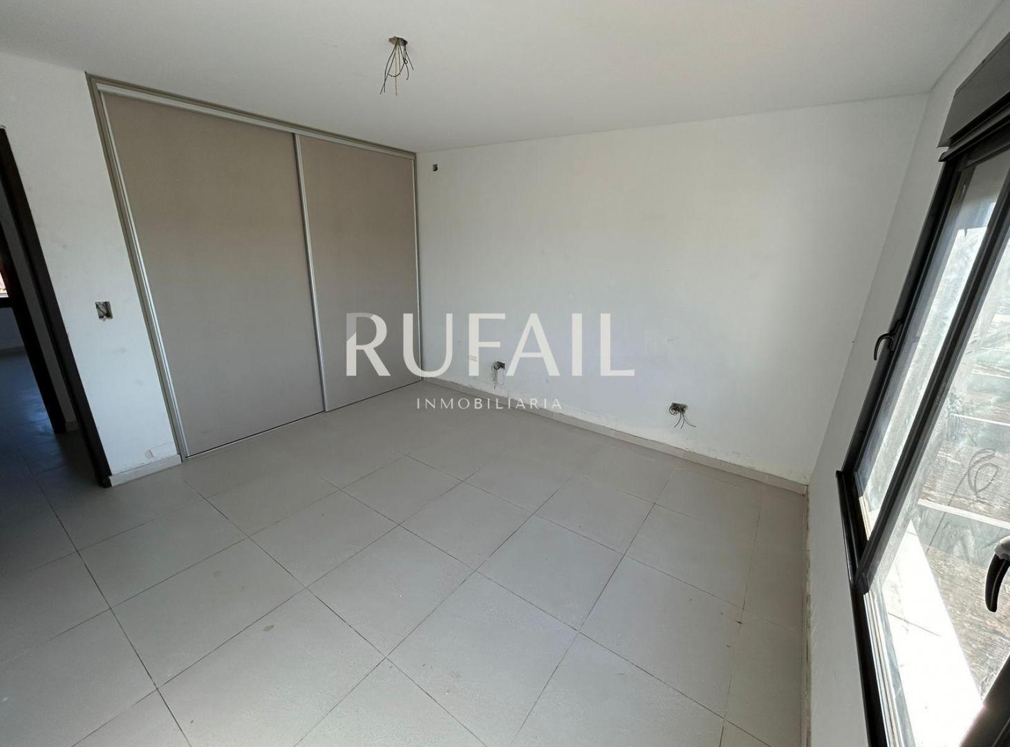 Foto de VENTA DUPLEX TIPO CASA . B° PORTALES DEL SOL . ALTA GRACIA . 2 DORM, imagen 5