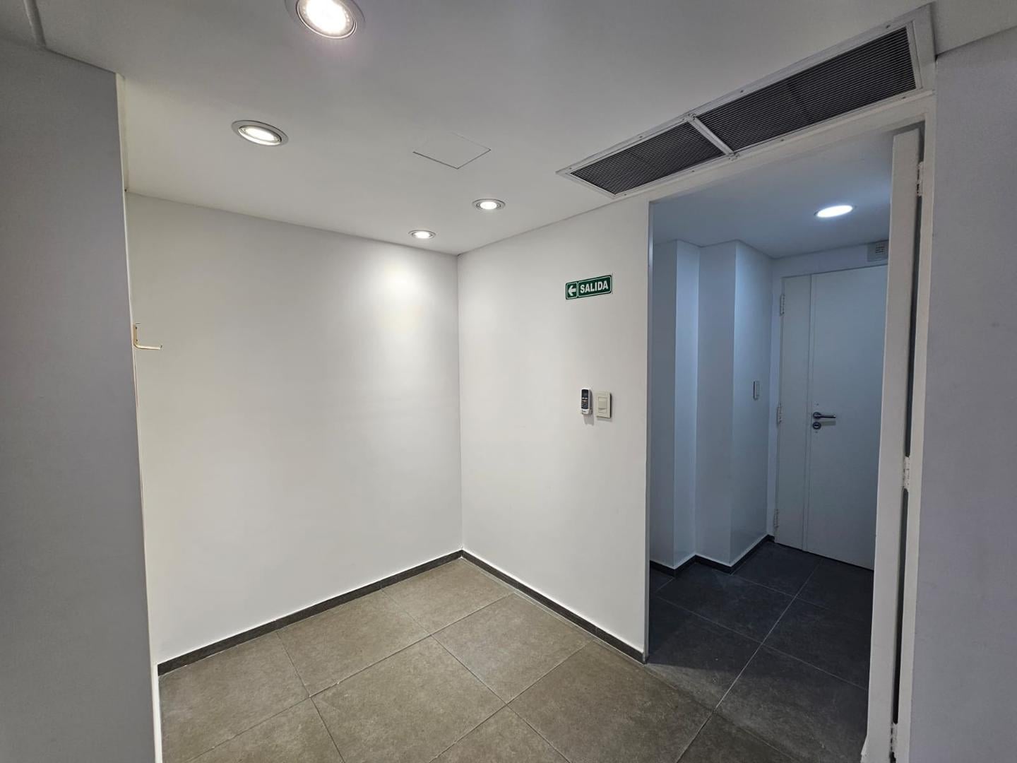 Foto de Alquiler Oficina Abasto Once Almagro CABA, imagen 3