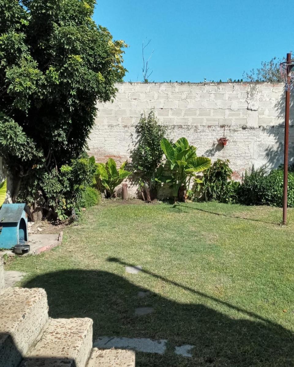 Hermosa Casa a La Venta Ideal Para Dos Familias en Lomas de Zamora 3