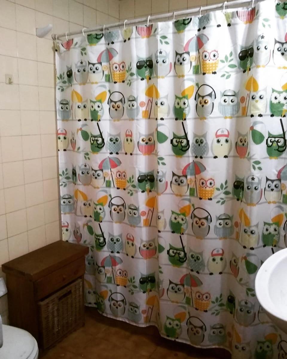 Excelente Oportunidad Para Inversores: 2 Casas C/ Garaje + Galpon en Venta 2