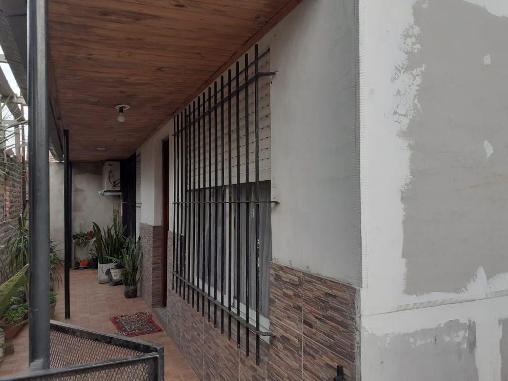 Excelente Oportunidad de Compra Para Inversores en Lomas de Zamora 4