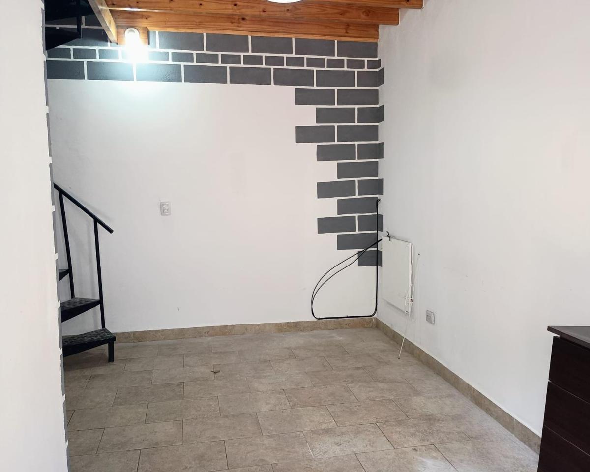 VENDO DEPARTAMENTO INTERNO EN LANUS