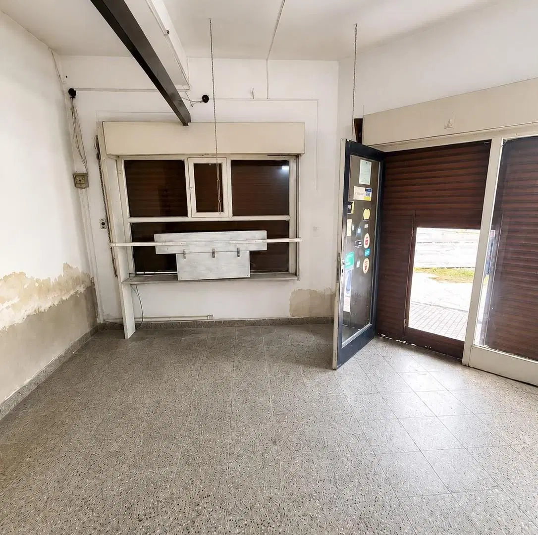Local de 40m2 en alquiler en Lomas de Zamora 5