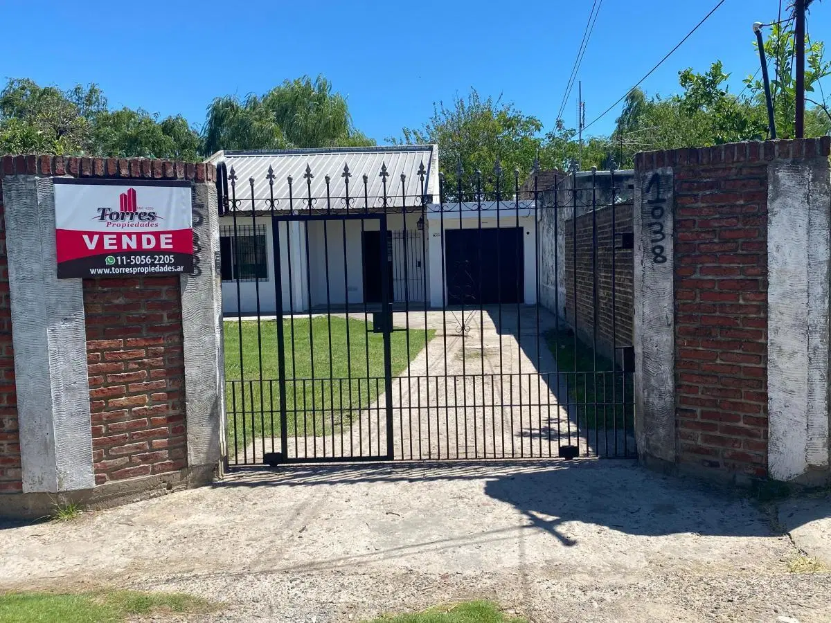 Casa de 345 m2 con 3 dormitorios en alquiler en Lomas de Zamora 4