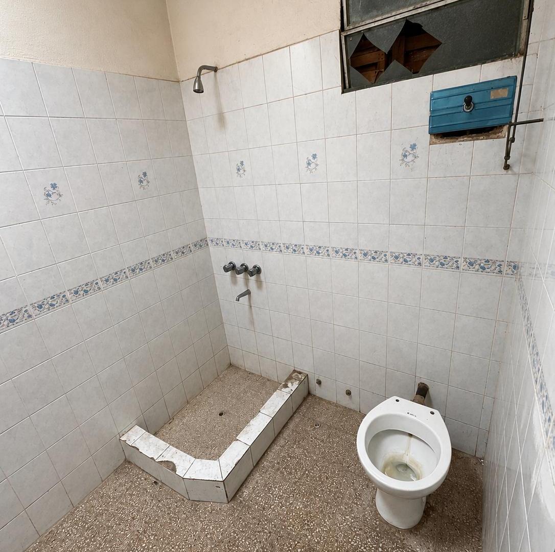 Foto de Local de 30 m² en alquiler en Lomas de Zamora, imagen 2