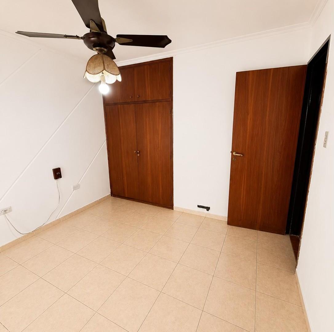 Foto de Casa de 70 m² con 2 dormitorios en venta en Lomas de Zamora, imagen 5