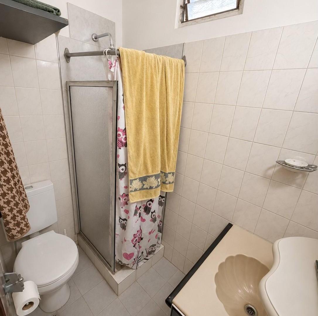 Foto de Casa de 70m² con 2 dormitorios en venta en Lomas de Zamora, imagen 3