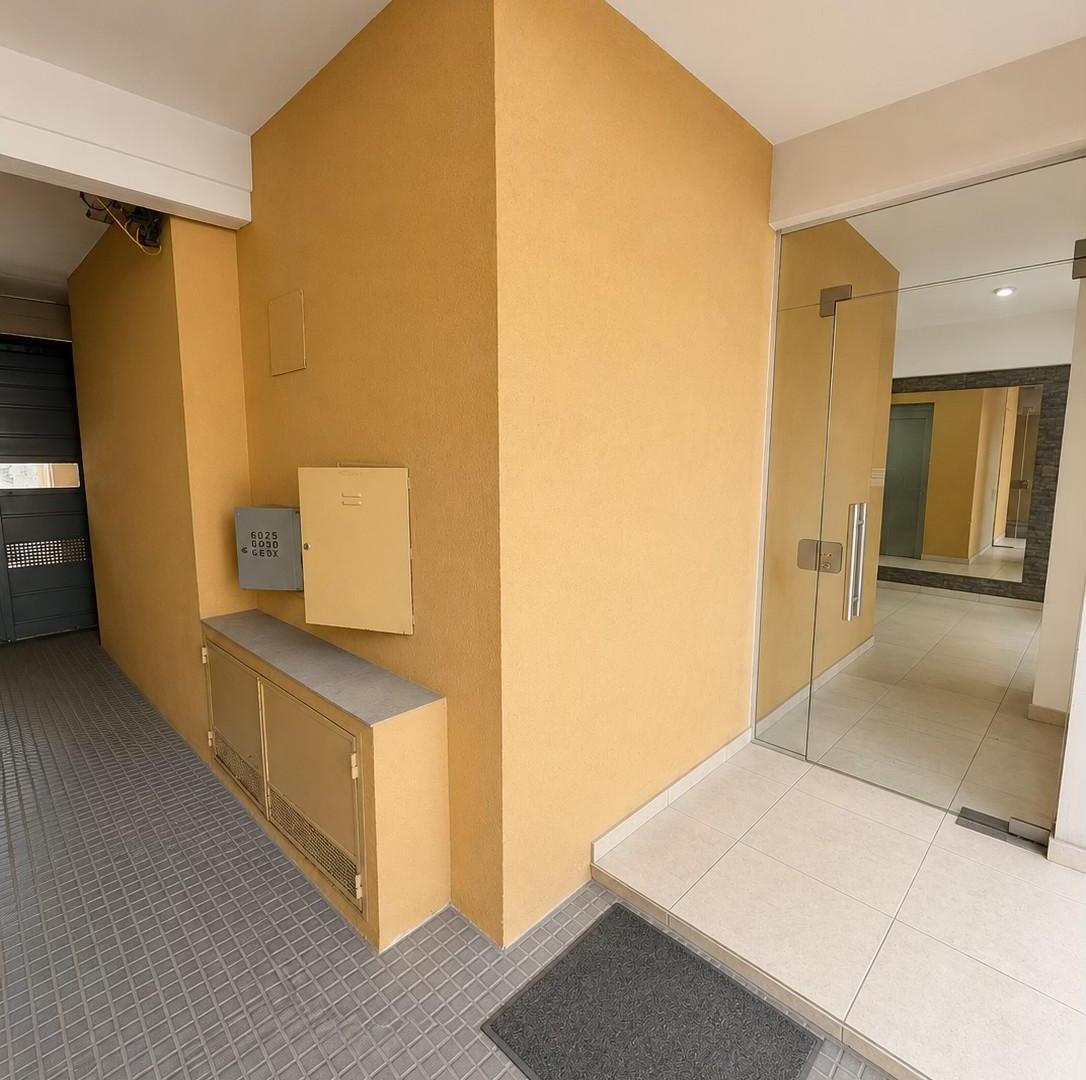 Foto de Departamento de 50 m² con 1 dormitorio en alquiler en Lomas de Zamora, imagen 2