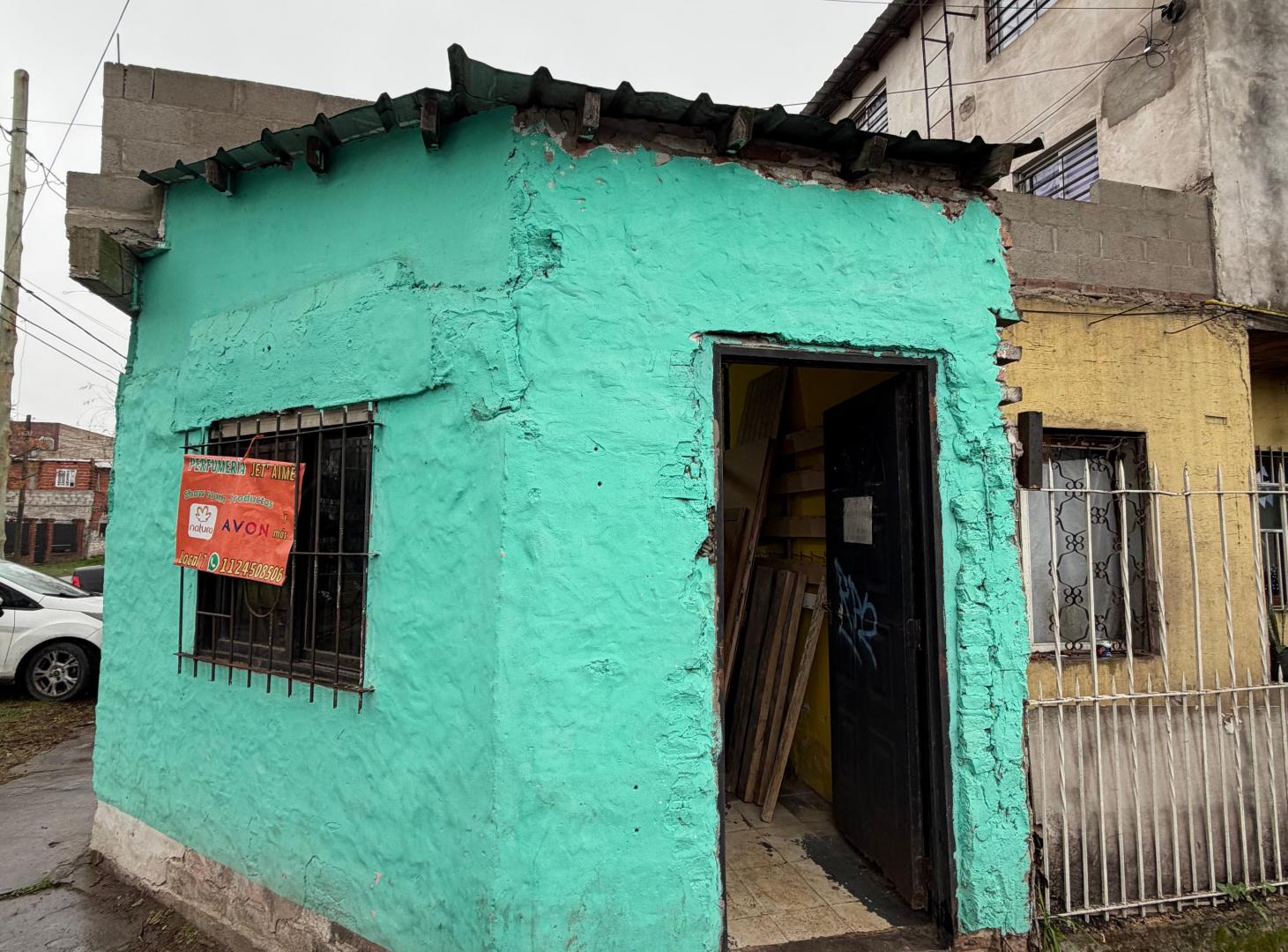 Foto de 2 Casas + local en lote de 224 m² en venta en Lomas de Zamora, imagen 1