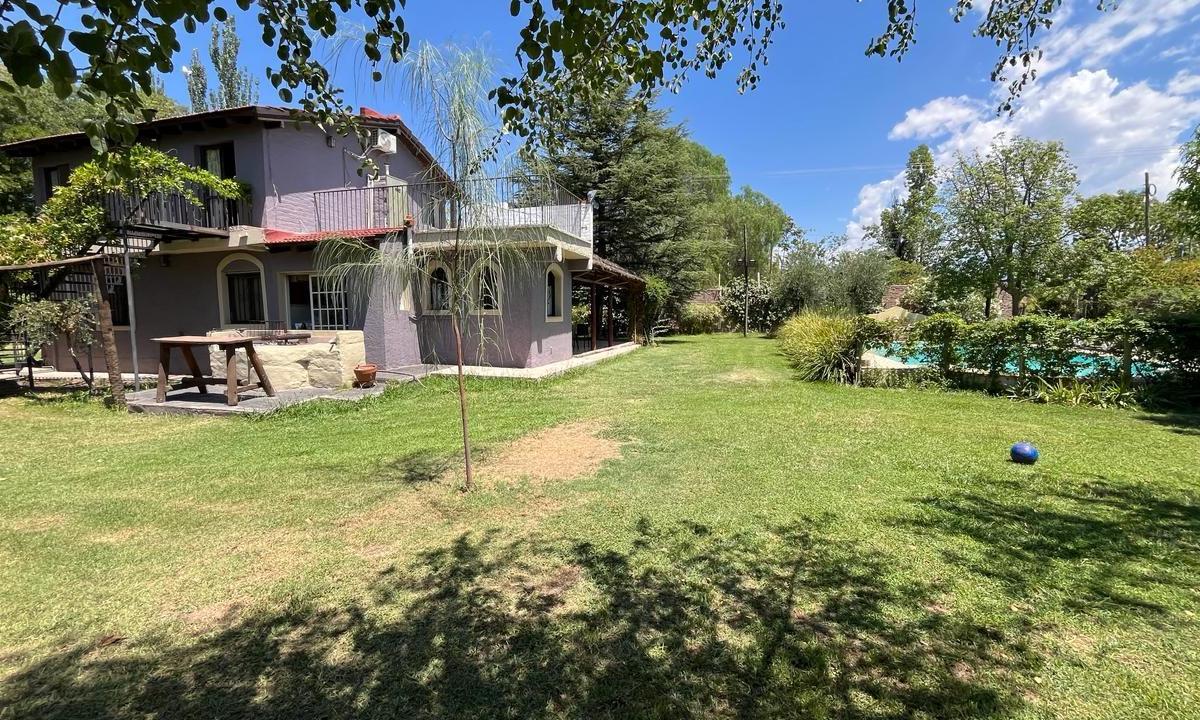 Vende Complejo Turistico en Terrada y Ruta 60 - Drummond - Lujan de Cuyo 1