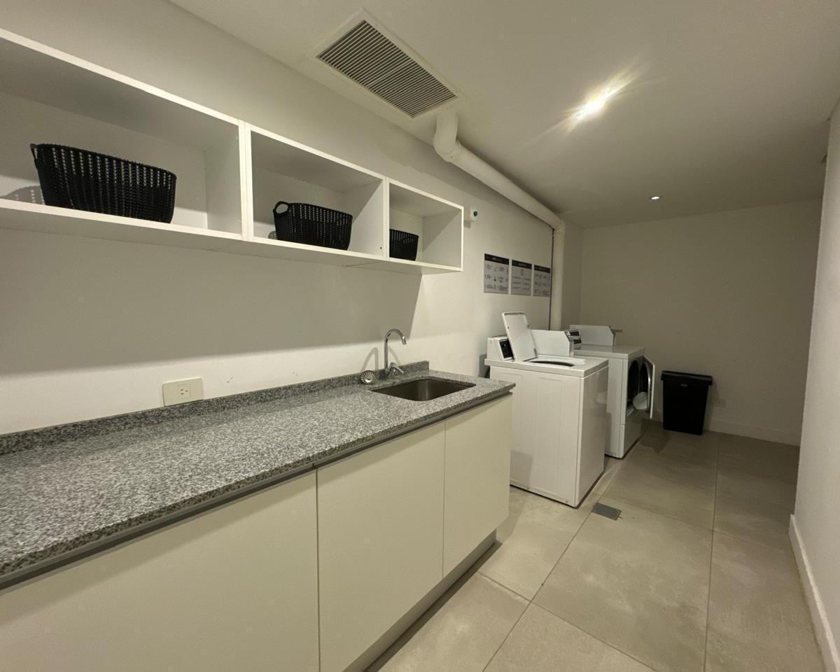 Vende Departramento en Edificio Vistacruz Godoy Cruz 3