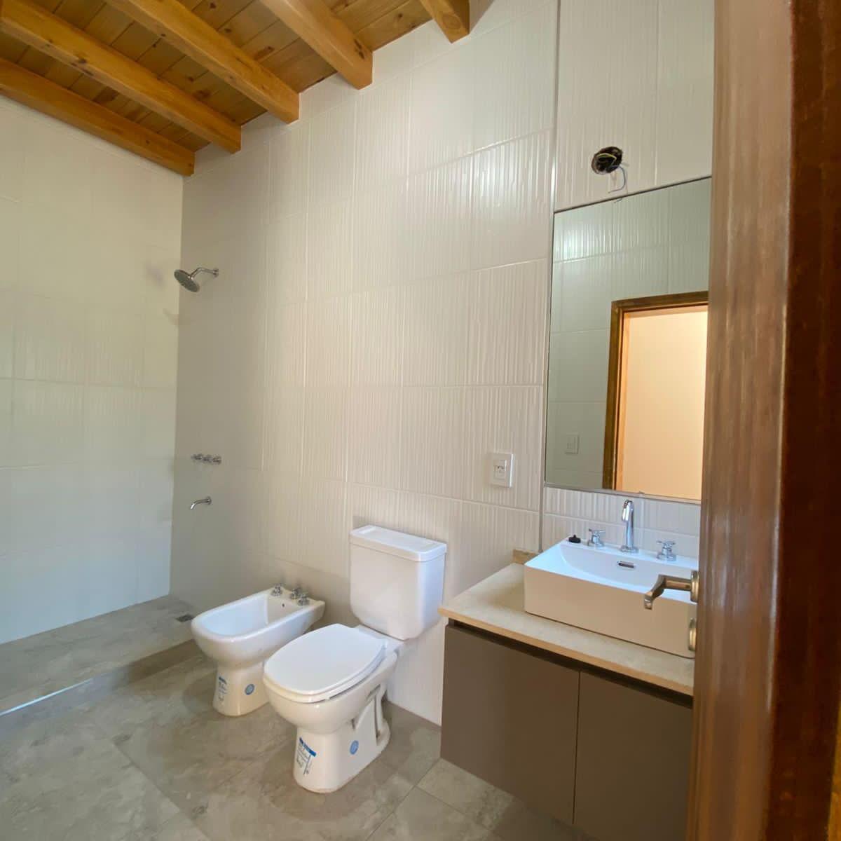 Vende Casa en Ayres de Fader Barrio Privado Drummond 3