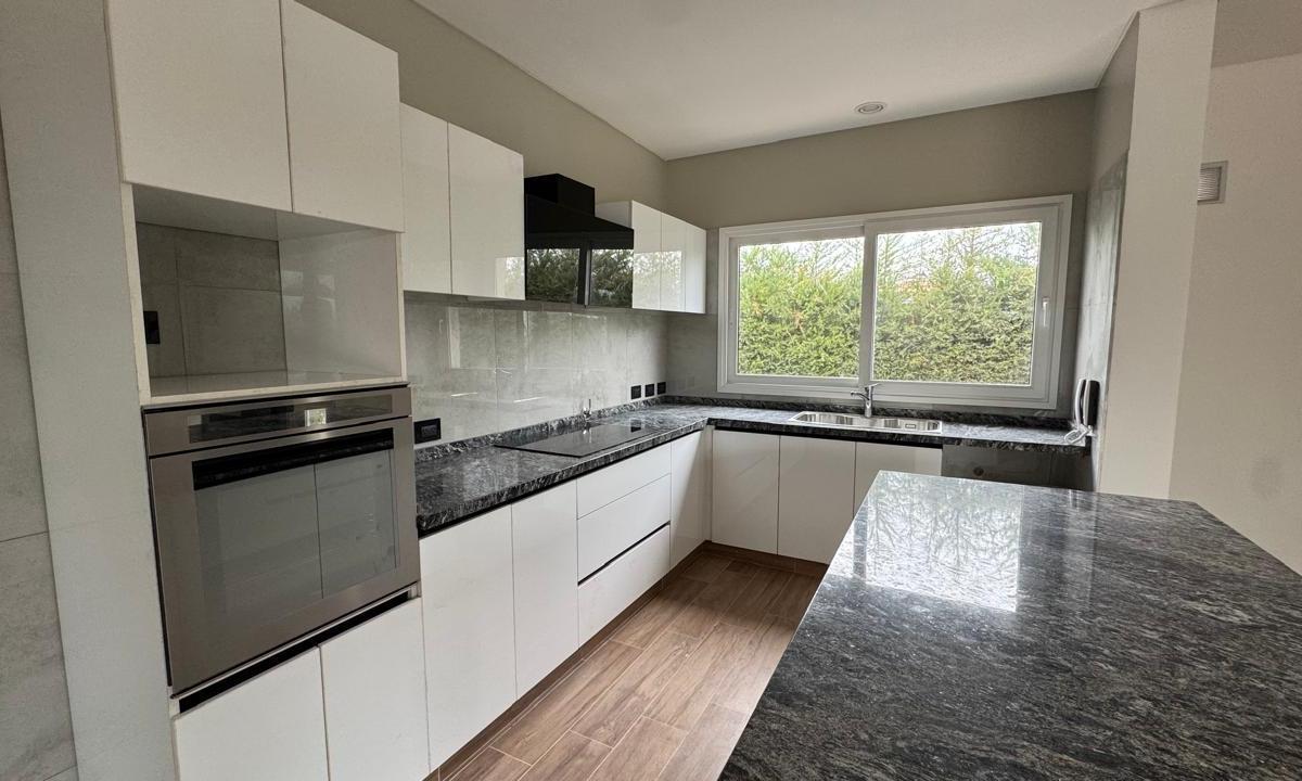 Vende Casa en Las Candelas 2 Barrio Privado 4
