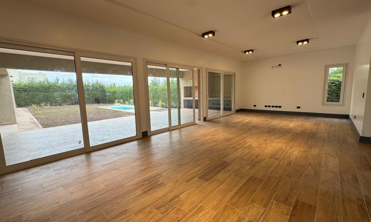 Vende Casa en Las Candelas 2 Barrio Privado 4