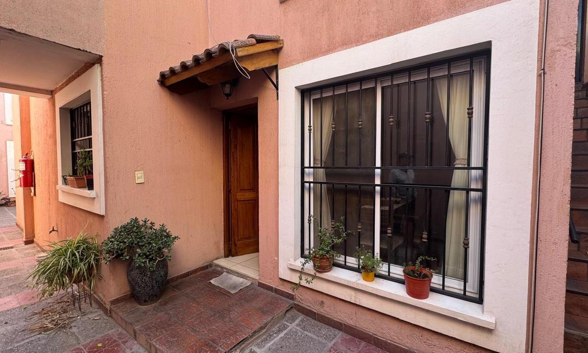 Vende Departamento Planta Baja Sexta Seccion - Apto Crédito 4