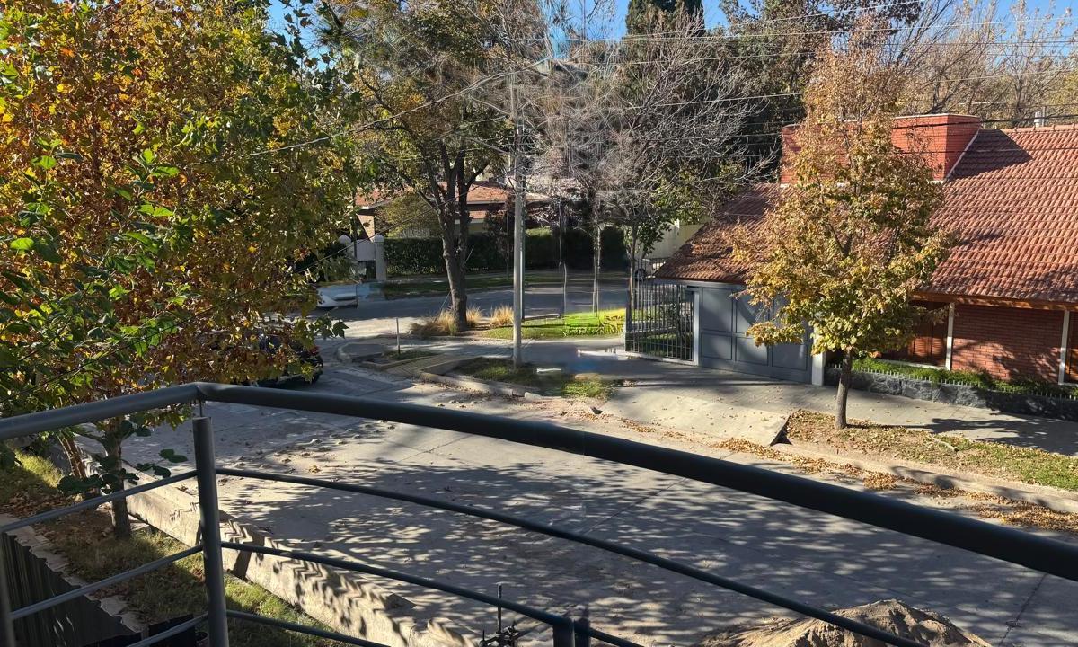 Vende Departamento 2 Dorm. - Godoy Cruz - Zona Club Obras 5