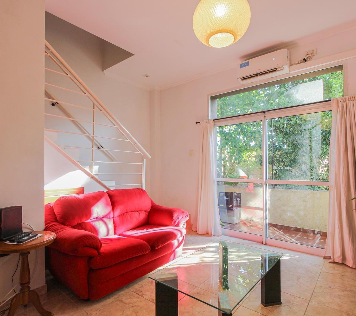 Venta PH Velez Sarsfield 3 Ambientes Balcón y Patio Sin Exp. 2