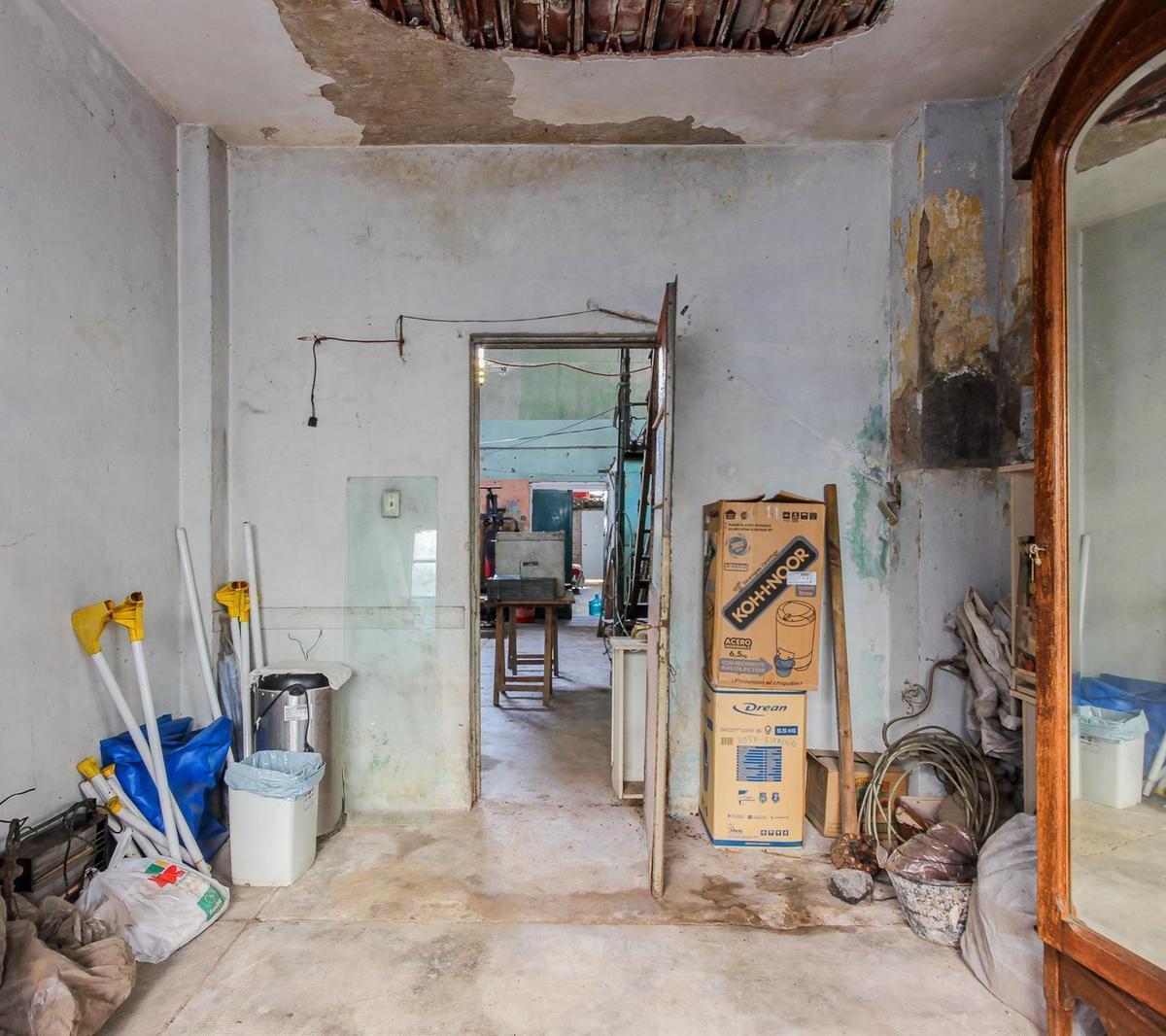 Venta Casa en Parque Patricios a Reciclar - Oportunidad Lote 1