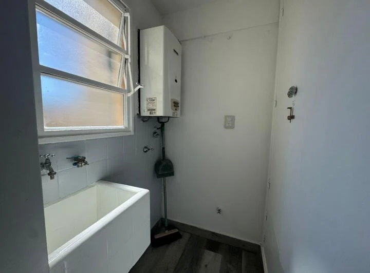 Venta Departamento 3 ambientes Villa del Parque 5