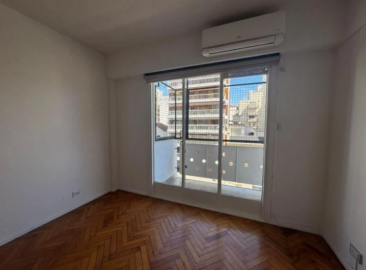 Venta Departamento 3 ambientes Villa del Parque 2