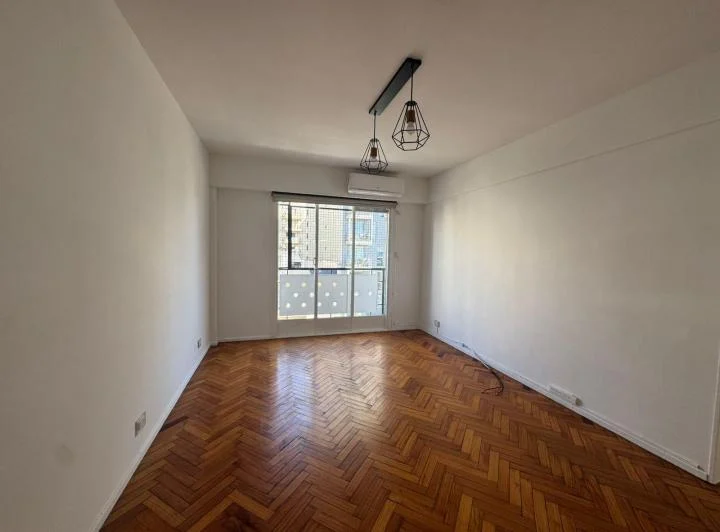 Venta Departamento 3 ambientes Villa del Parque 1