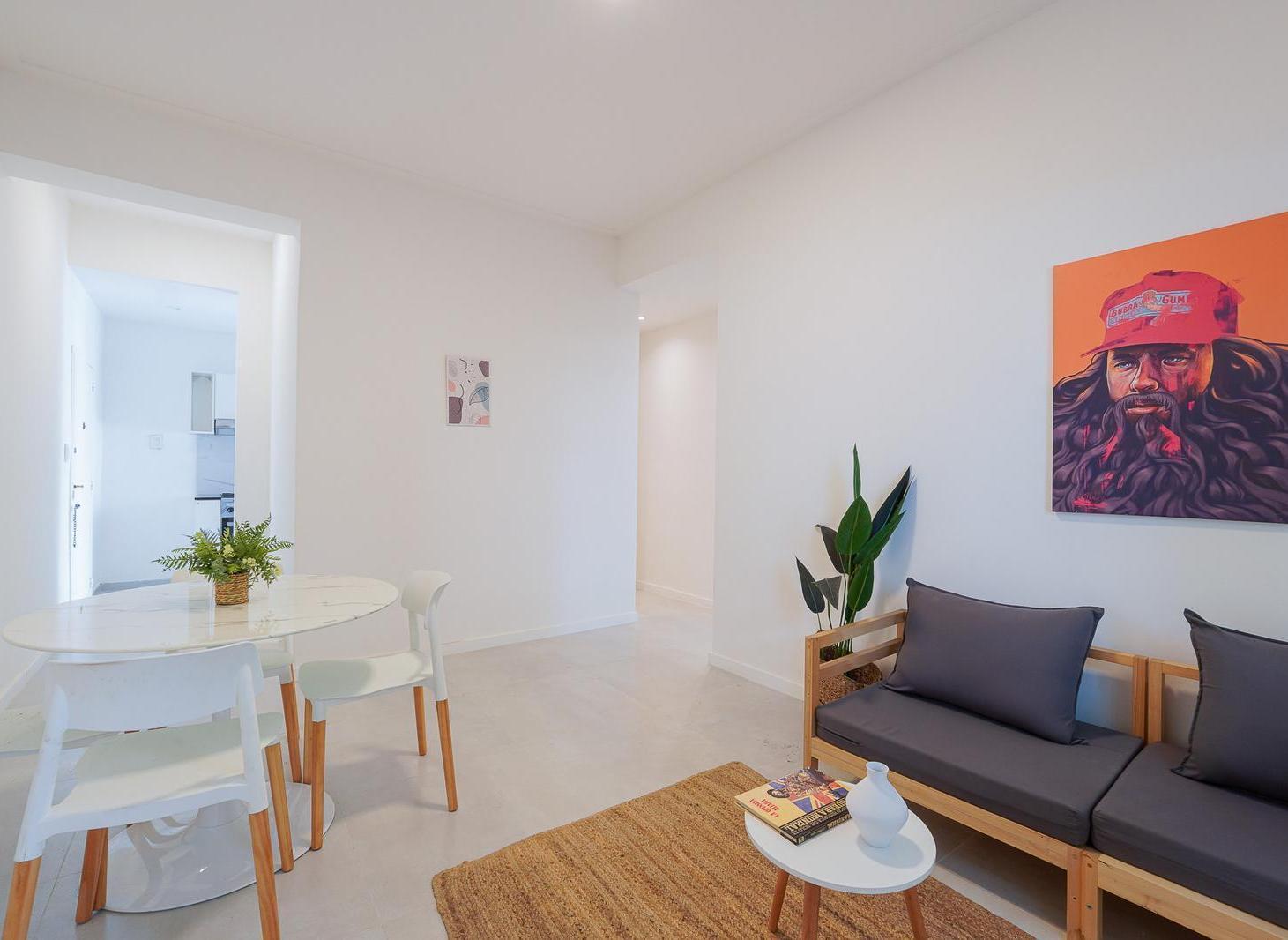 Venta Departamento 3 ambientes con patio en Colegiales