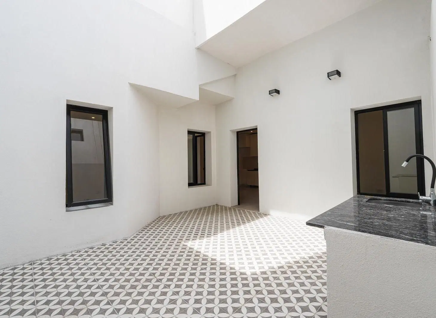 Venta PH 3 ambientes a estrenar con patio 2