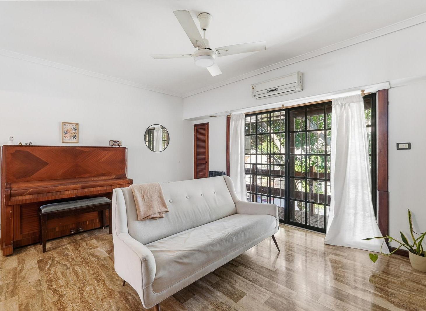 VENTA PH 4 AMBIENTES TERRAZA PROPIA Lanus Oeste