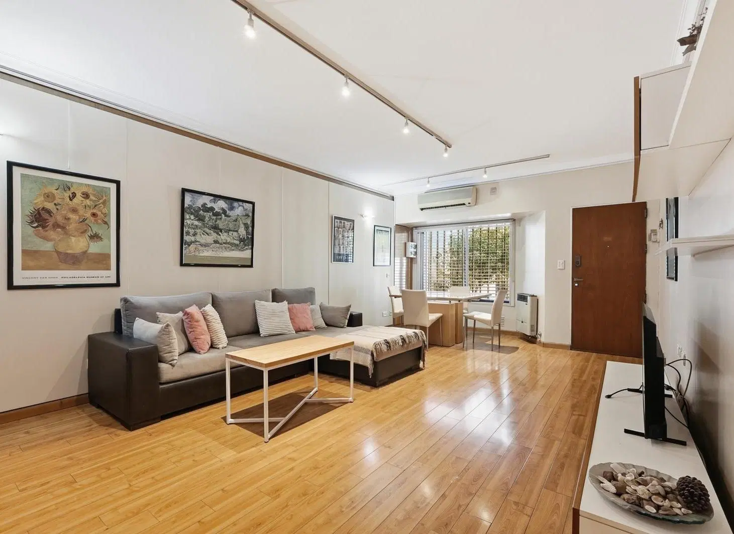 Venta PH 4 Ambientes Villa Santa Rita con patio, quincho y cochera 3