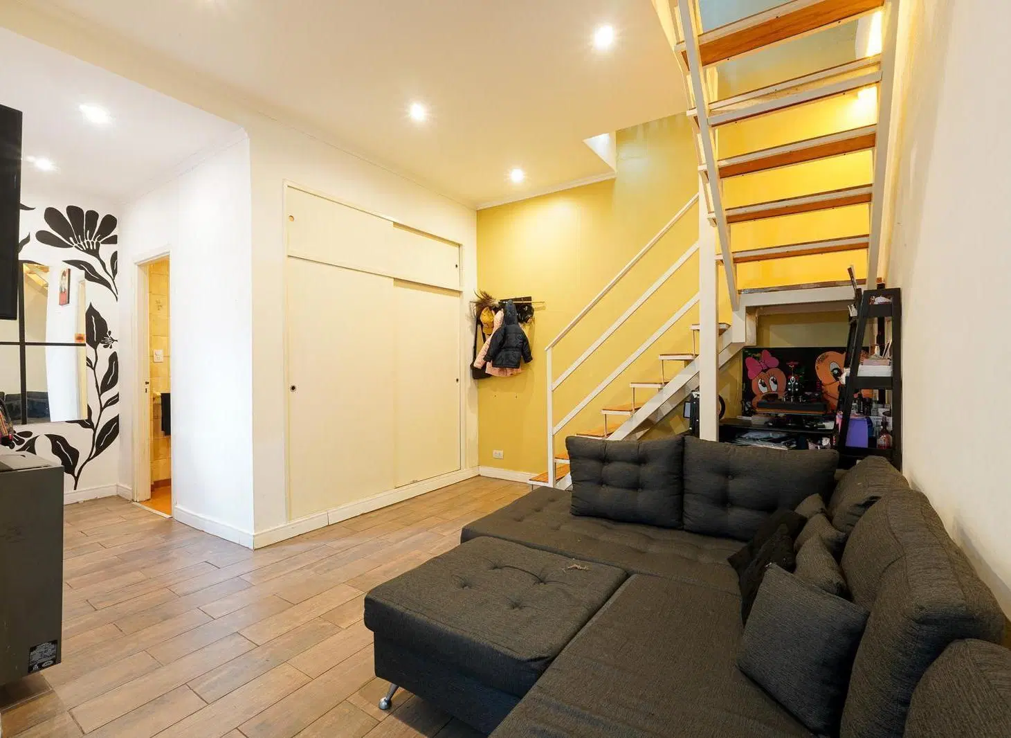 Venta PH 3 ambientes Lomas del Mirador Patio Terraza 4