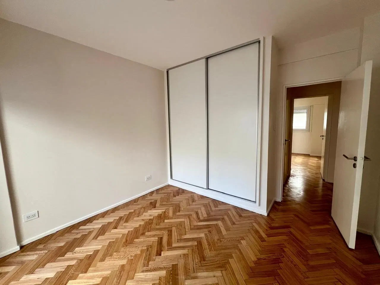 Alquiler de departamento 3 ambientes en recoleta con balcon 5