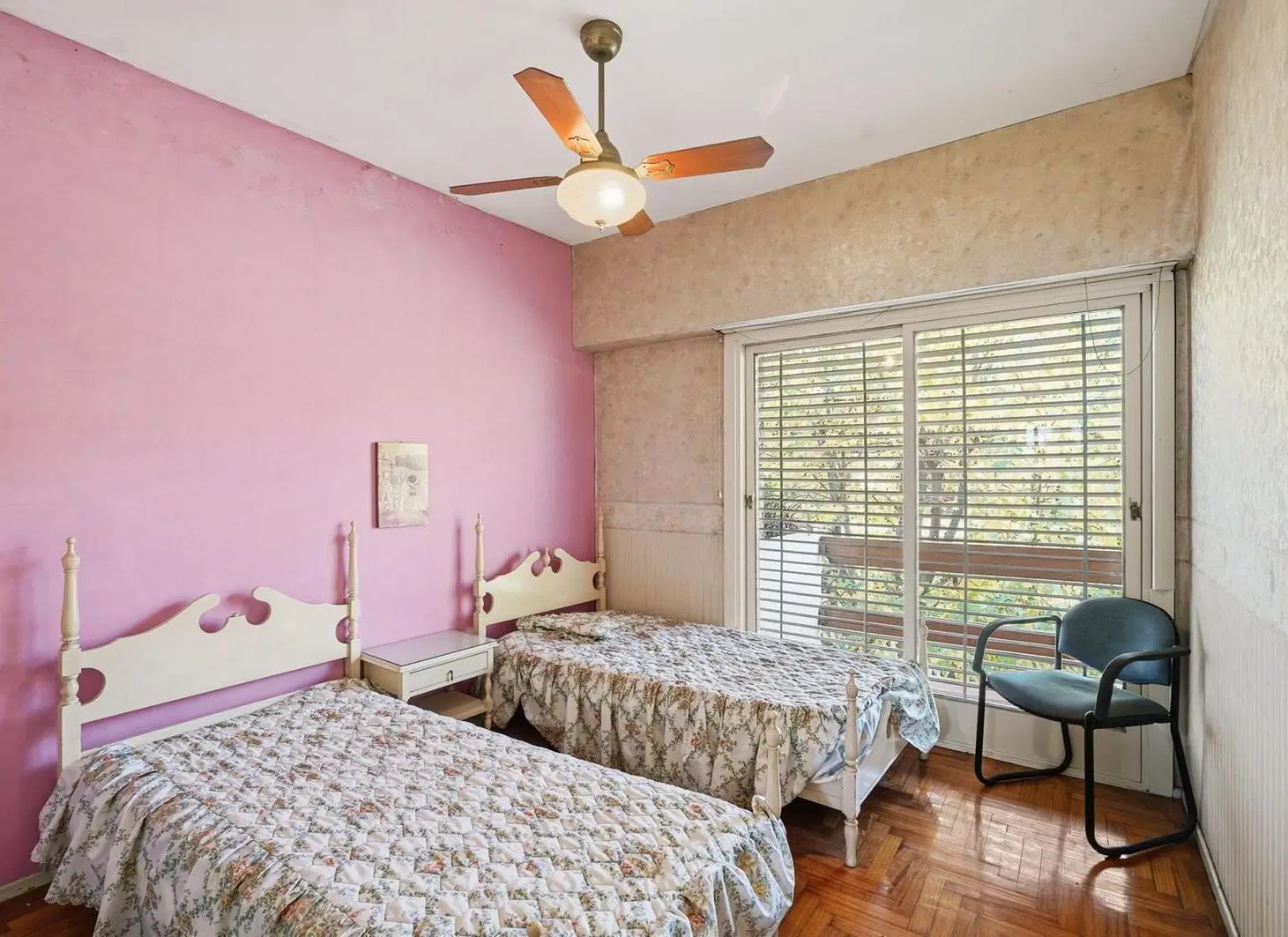 Casa Lote Propio 6 ambientes en Parque Avellaneda 8
