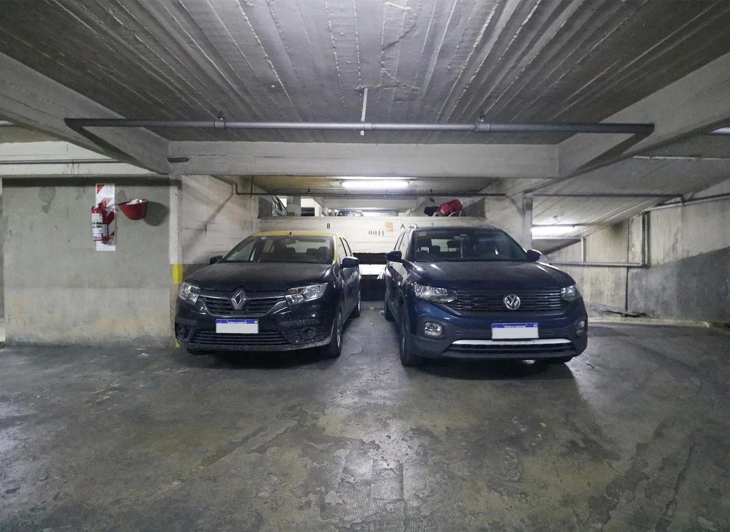Venta Cochera Fija Cubierta en Belgrano 4