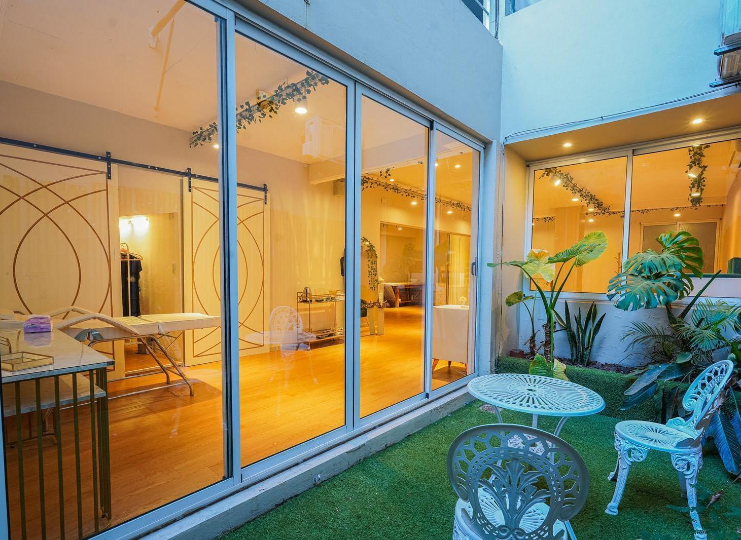 Venta departamento local Palermo con cochera y patio apto vivienda