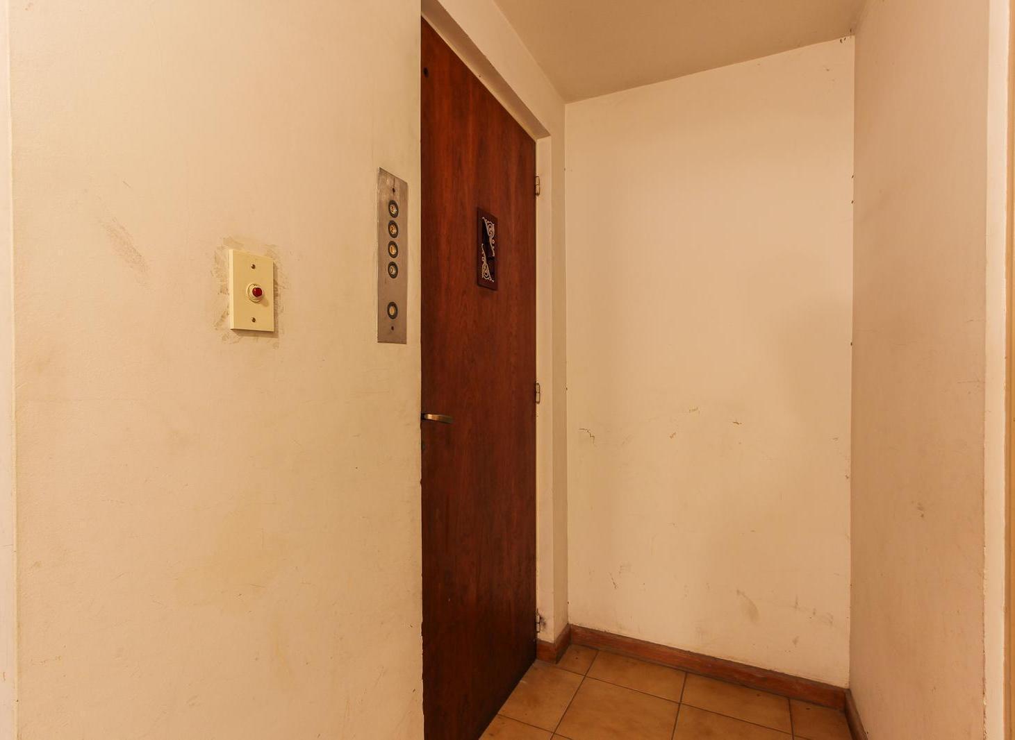 Foto de Venta PH 5 ambientes en Caballito con cochera 4 balcones y terraza, imagen 5