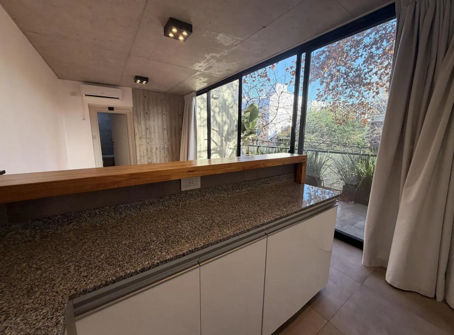 Alquiler Departamento 2 ambientes con cochera VILLA URQUIZA 4