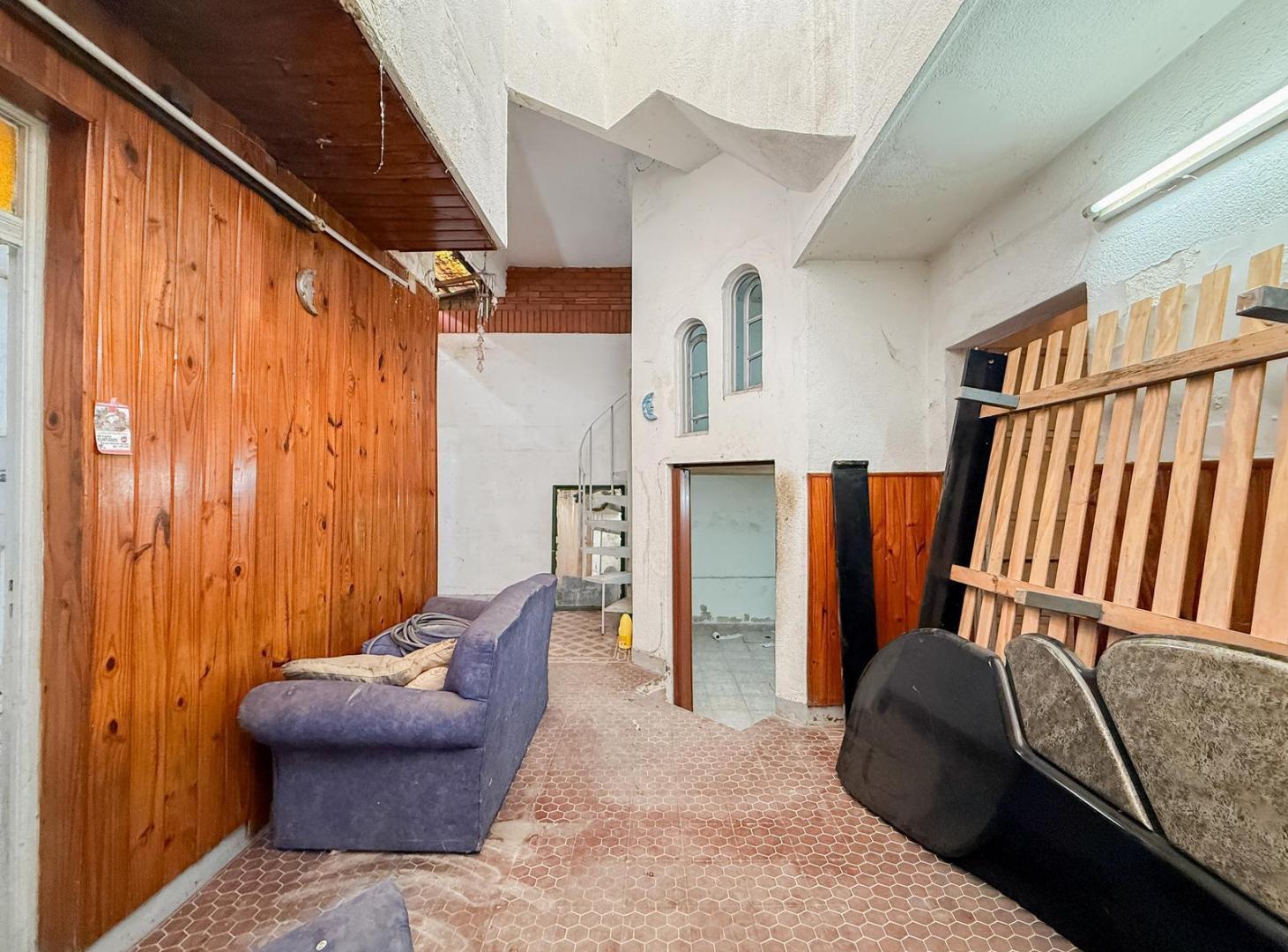 Venta PH 6 ambientes a reciclar en Villa Santa Rita