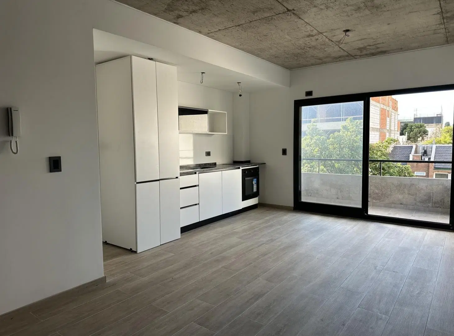 Alquiler Monoambiente con balcon en Saavedra 3