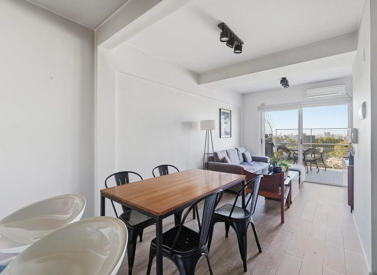 Venta Departamento 3 ambientes en Villa del Parque con balcon terraza 3