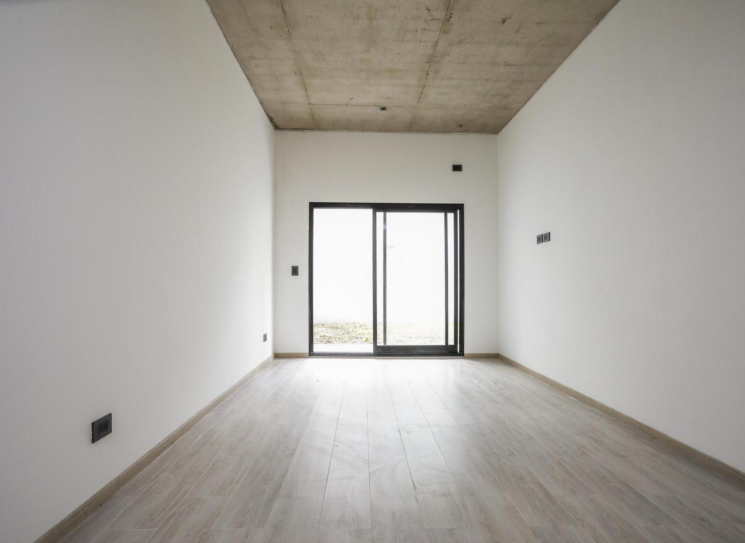 Venta Departamento 3 ambientes Villa Urquiza Cochera Patio Jardin