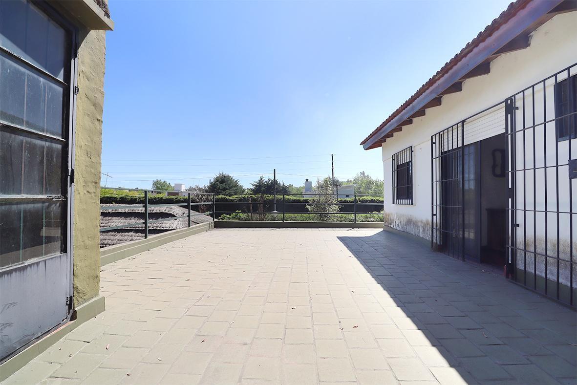 Venta Casa Quinta 4 ambientes con piscina, quincho y jardin en General Rodríguez
