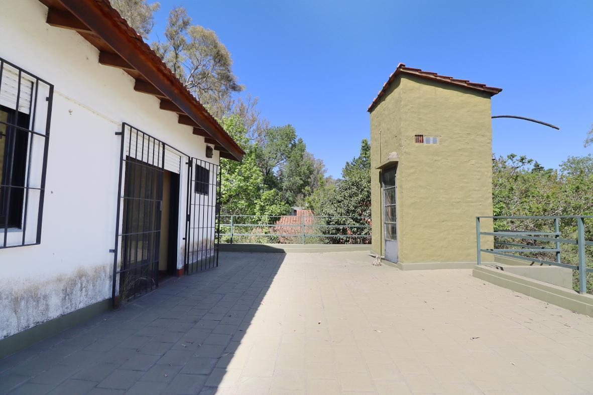 Venta Casa Quinta 4 ambientes con piscina, quincho y jardin en General Rodríguez